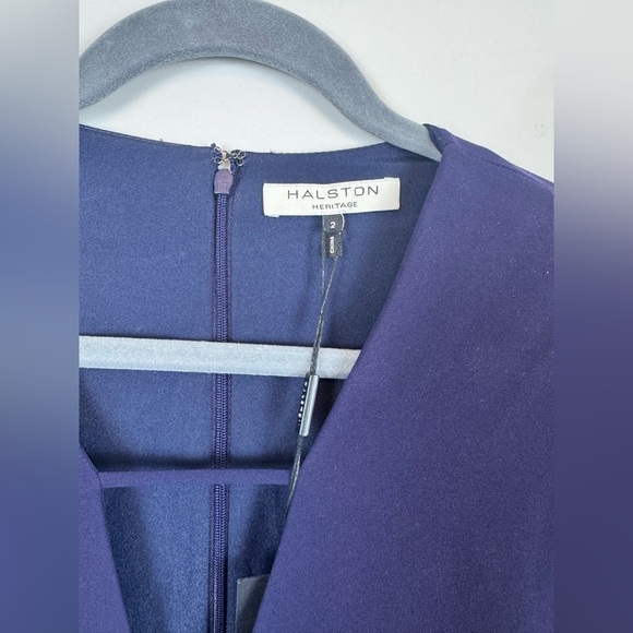 Halston Heritage Cap Sleeve Crepe Dress in Navy Blue - Picture 5 of 8